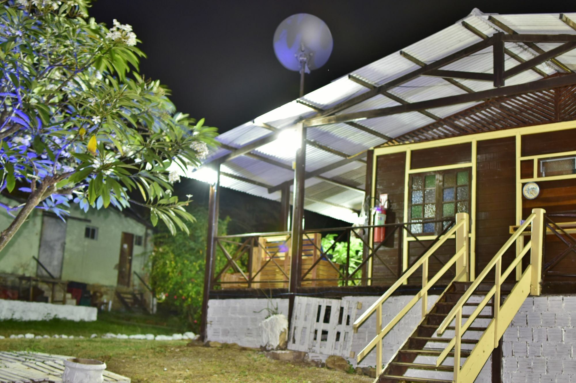 Pousada Boldro Home เฟอร์นันโด เด โนรอนญา ภายนอก รูปภาพ